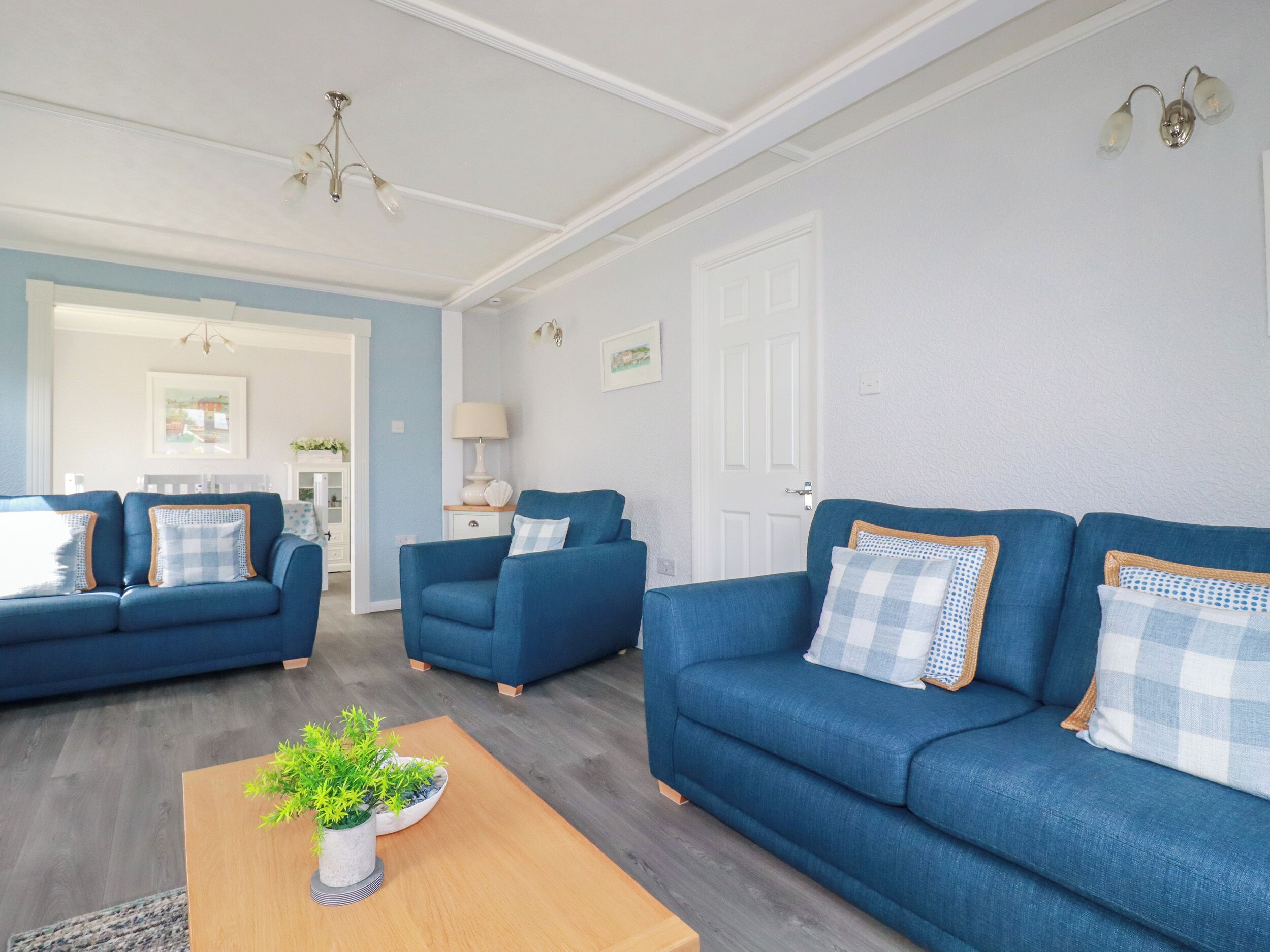 Lowen Lodge, Pet Friendly, With A Garden In St Merryn - Mawgan Porth