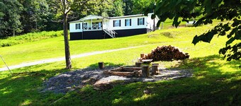 “Paradise Hill”  A Charming 3-bedroom house in the country.