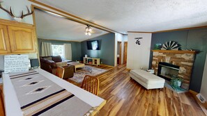 スマートテレビ、暖炉