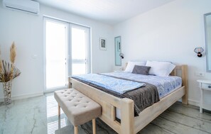 3 habitaciones y caja de seguridad en la habitación 