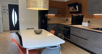 Charmante maison neuve avec WIFI pour 6 personnes