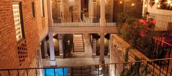 Astonishing Casona with swimming pool, steps away from main square.
