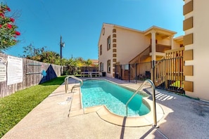 Piscine extérieure