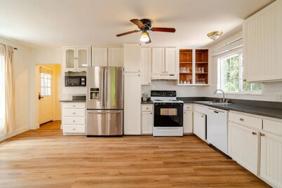 3BR Cabin in La Honda / Optional Extra Small Cabin or camping  separate booking.