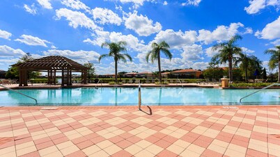 Private Pool Oasis Near Orlando’s Theme Parks
