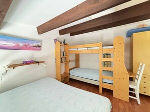 1 bedroom