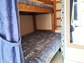 1 bedroom - Studio cabine face à la plage de la Roquille (LE CAP D AGDE)
