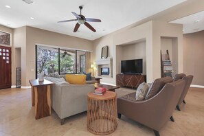 TV, fireplace - 342 This 2790 SqFt pool home at Happy Point La Quinta Views and Views (La Quinta)