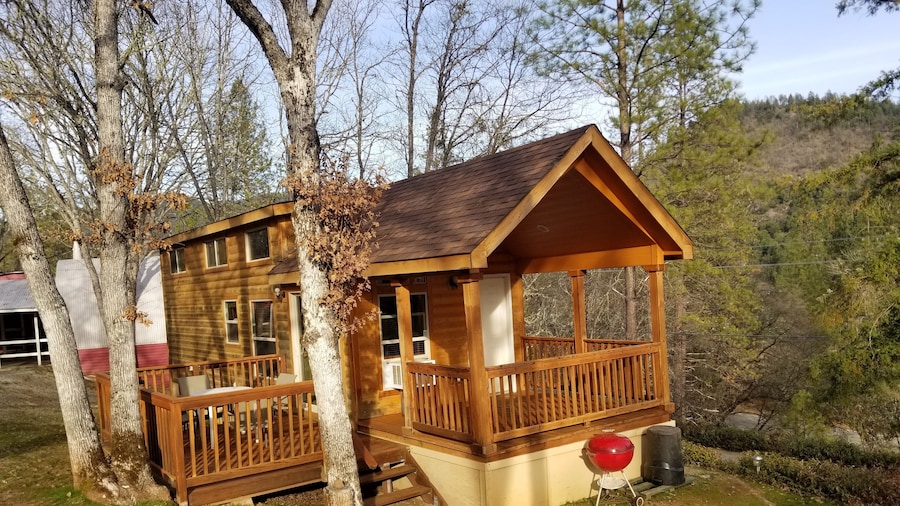 Lakeview Terrace Resort