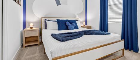 3 bedrooms, iron/ironing board, travel crib, WiFi