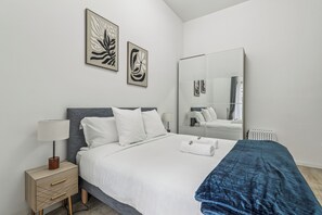 Room - 3-bedroom apartment in welcoming Bobigny with WiFi (Bobigny)