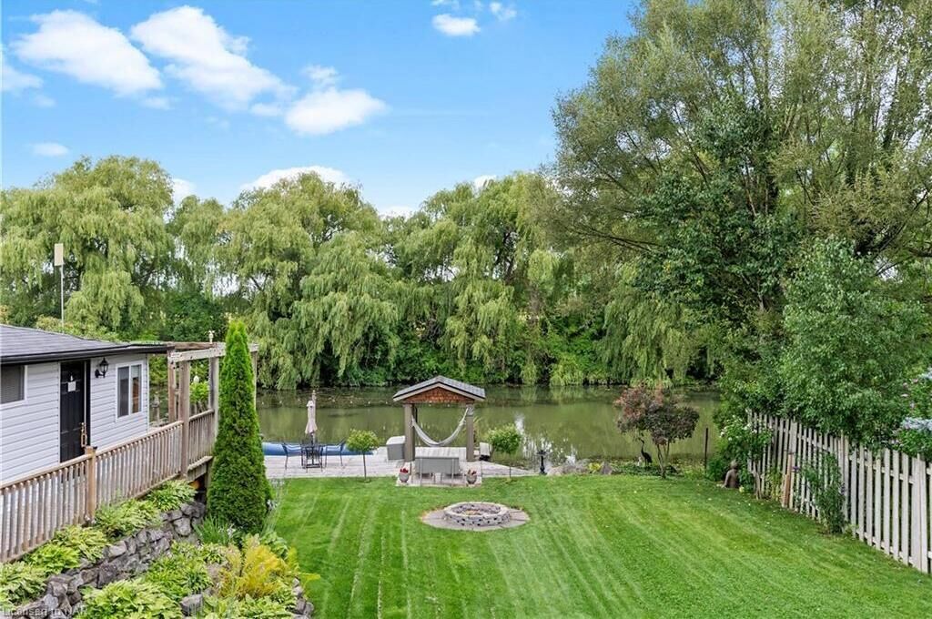 Luxury Room, 1 King Bed, River View | Water view