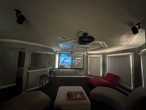 Interior - Experience Houston living near Willowbrook Mall  (Houston)