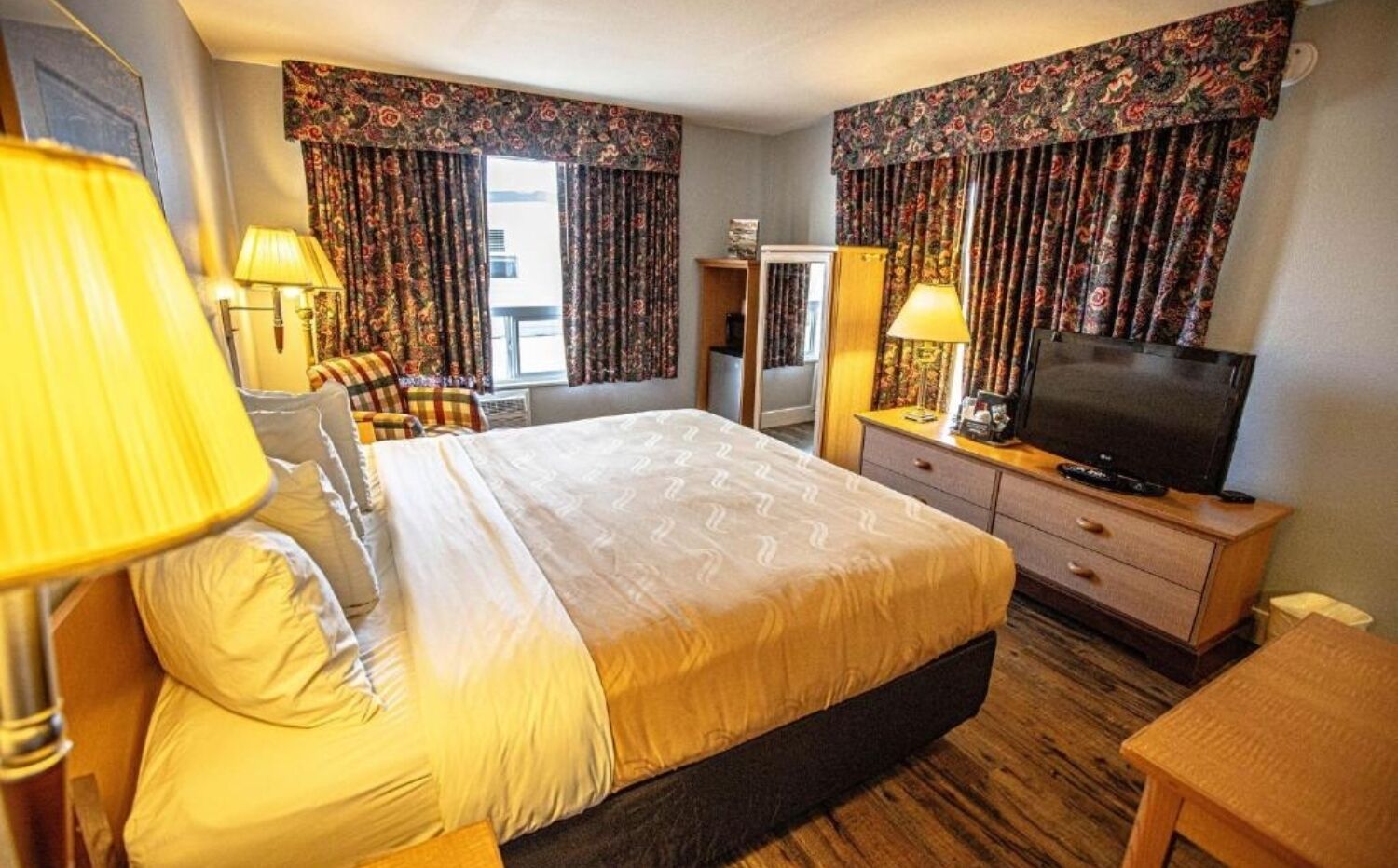 Coratel Inn & Suites By Jasper Ocean Shores - Standard 1 Queen Bed Non Smoking
