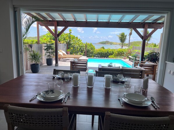 Dining - Cozy 2bedroom house with amazing view to Pinel island &pool, 2min from the beach (Cul-de-Sac)