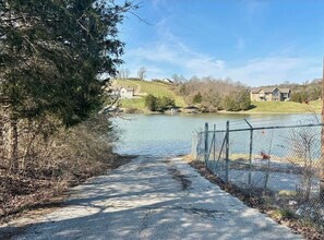 Property grounds - Ellis Estates next to the Ark & Lake. (Williamstown)