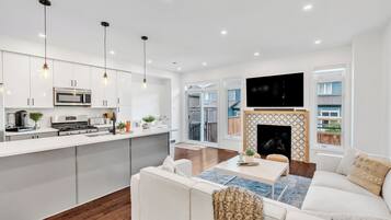 智能電視、壁爐