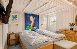 2 bedrooms, free WiFi