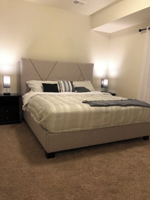 2 Schlafzimmer, Bügeleisen/Bügelbrett, WLAN, Bettwäsche