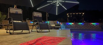 Desert Oasis with in ground pool, 4 bedrooms, 3 baths in the heart of Yakima!