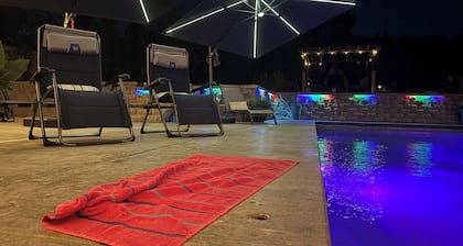 Desert Oasis with in ground pool, 4 bedrooms, 3 baths in the heart of Yakima!