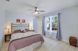 4 Schlafzimmer, Zimmersafe, Bügeleisen/Bügelbrett, kostenloses WLAN