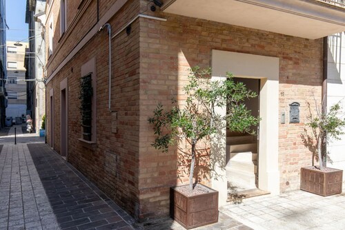 [Luxury in the Center] Design Near the Sea