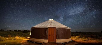 Glamping: Grand Canyon Magnificent Mahal Yurt