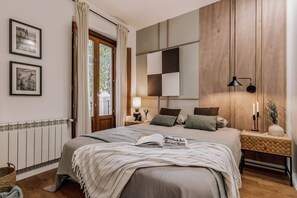 2 habitaciones, tabla de planchar con plancha, wifi y ropa de cama 