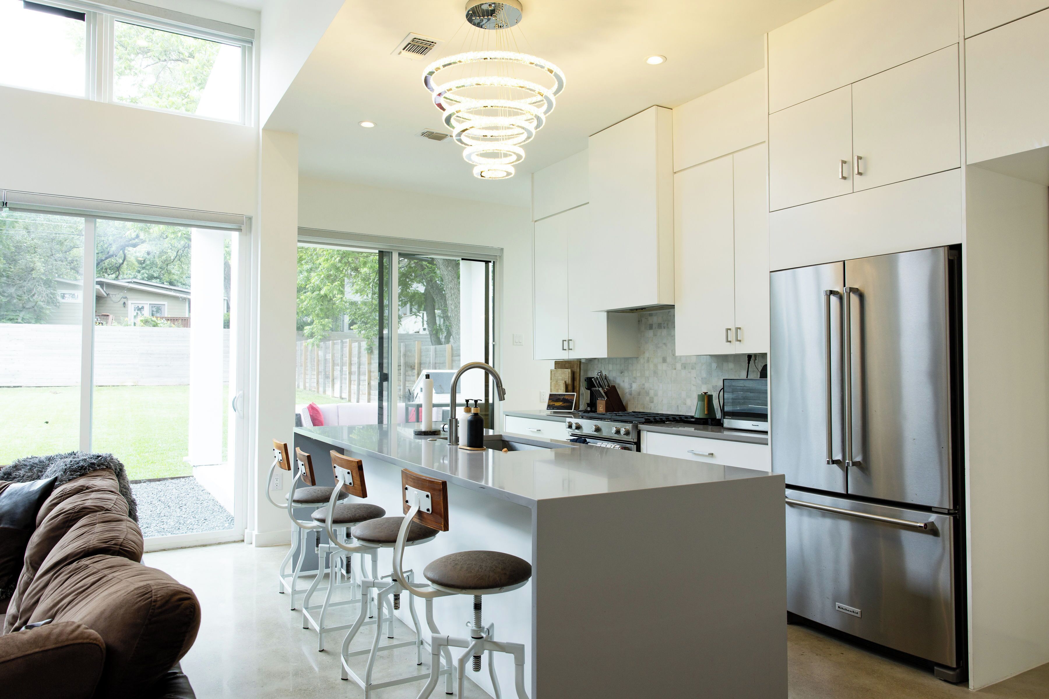 Stunning 2-bedroom ultra modern villa in fabulous Austin
