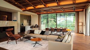 [Breakfast included for 6] Prestige Penthouse