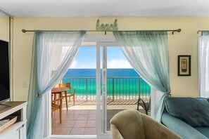 TV - The Summit 1502 - Family Getaway w/ Beach Chairs! (Panama City Beach)