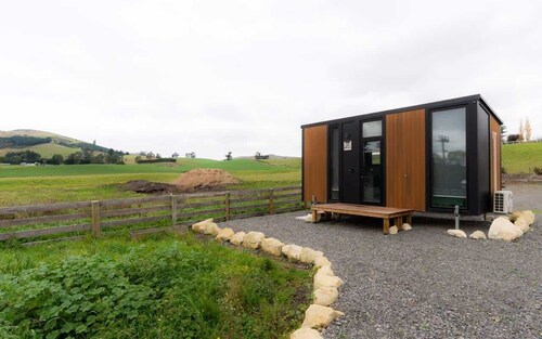 Weka Pass Cottages 2 by Tiny Away