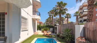 Fabulosa Villa en el Centro de Salou con Piscina Privada