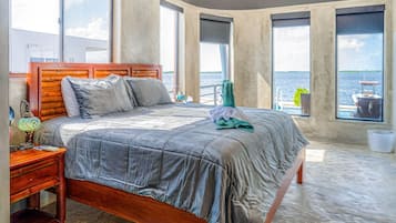 2 habitaciones, tabla de planchar con plancha, internet y ropa de cama