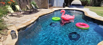 4bd 3ba - Pool / HotTub/ Arcade/ Theater/ PingPong/ Foosball