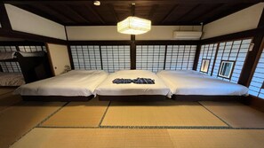 Room | 2 bedrooms, free WiFi, bed sheets - Katori Hachisanroku (Katori)