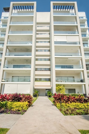 Exterior - Luxury Apt Golf Course Paraíso Country (Tezoyuca)