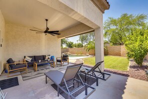 Terrace/patio - Heated Pool, Furnished Patio! Gilbert Getaway (Gilbert)