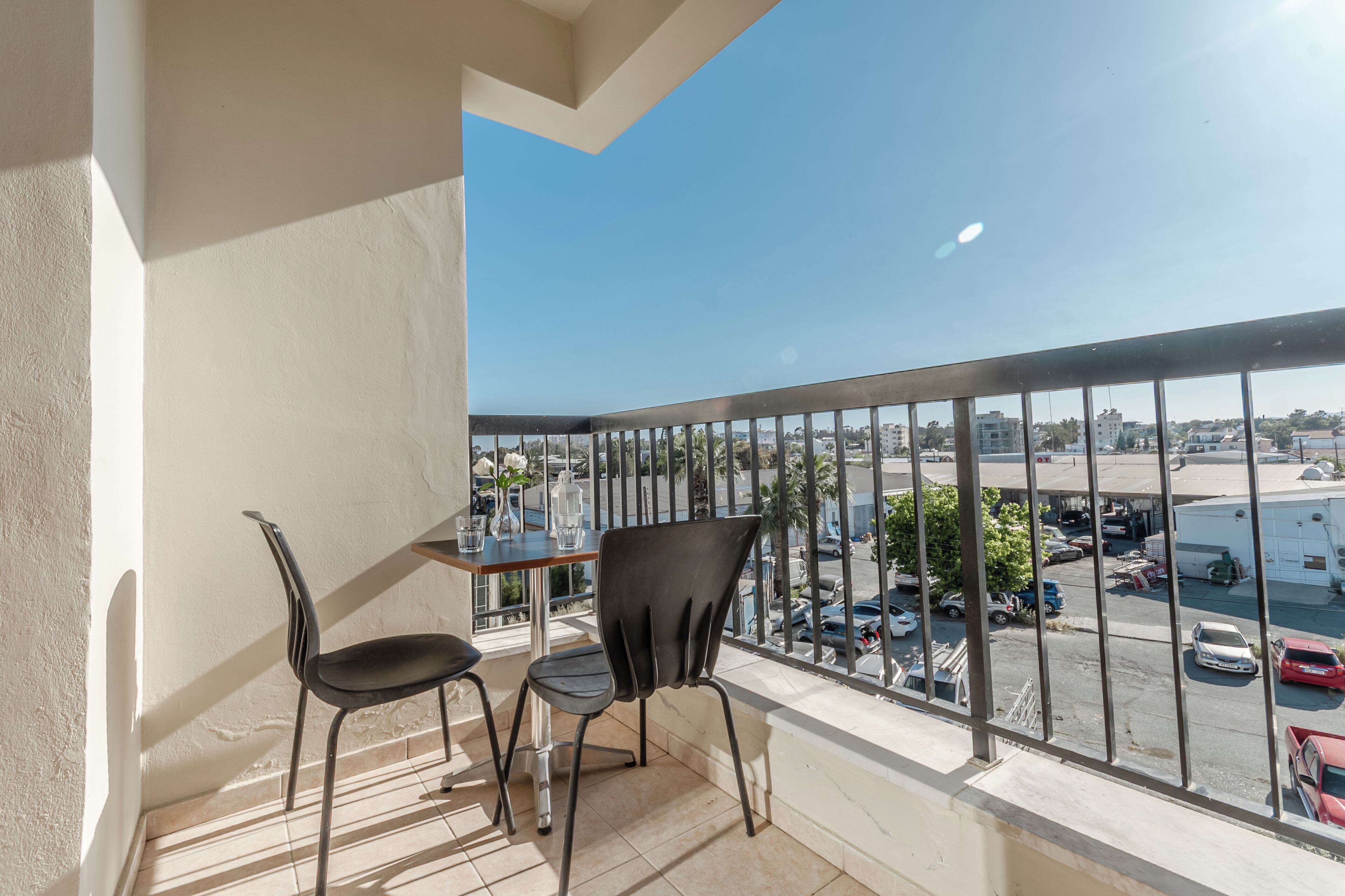 Apartamento Confort, vistas a la ciudad | Cocina privada | Hervidor eléctrico