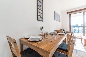 Comfort Apartment, City View | In-room dining - Sunlit Cozy Apartment (Larnaca)