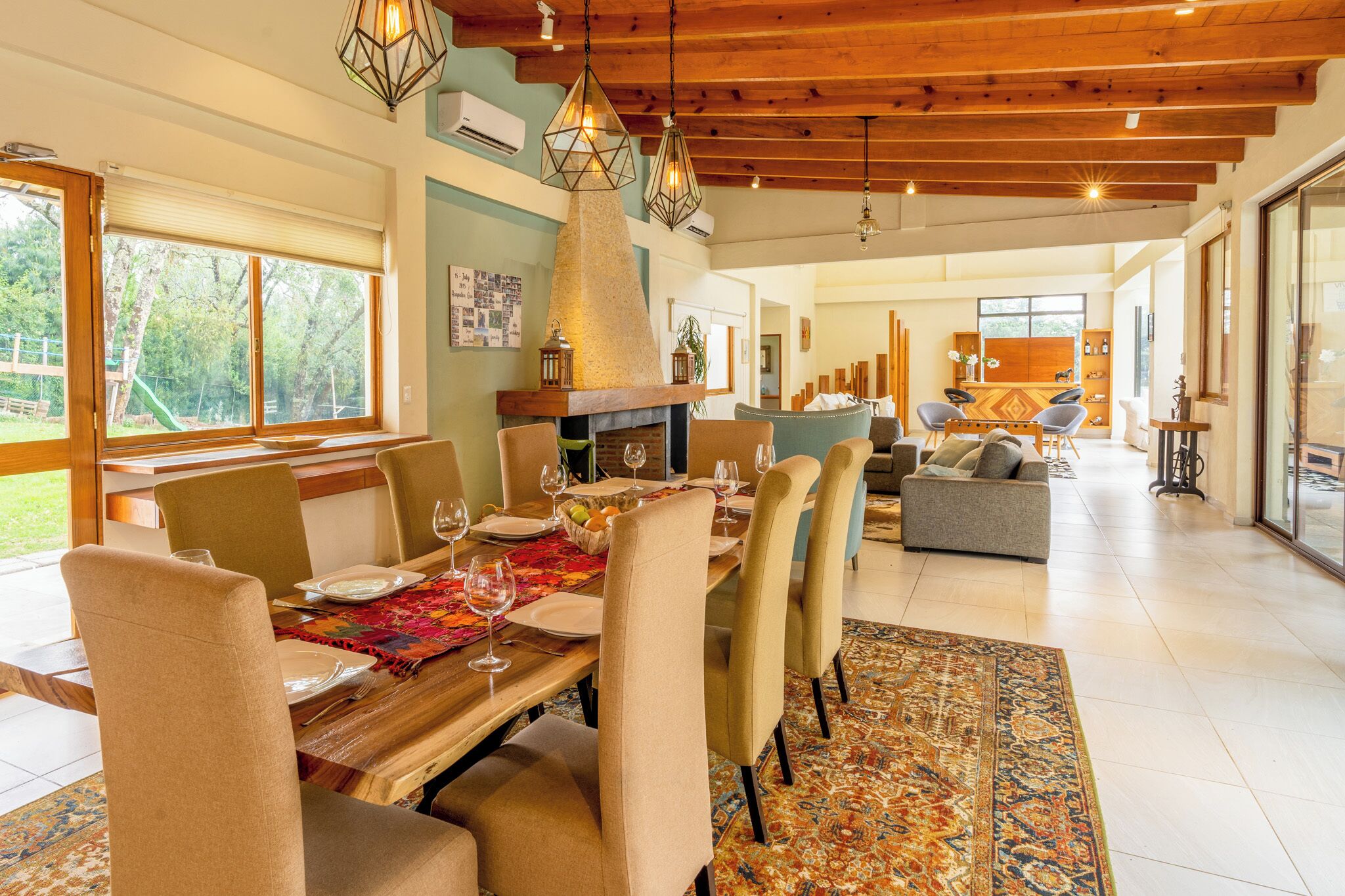 Cabaña junior, varias habitaciones, cocina | Comedor