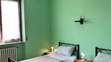 Room, 2 Bedrooms, Balcony, Garden View | 2 bedrooms