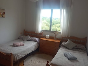 3 bedrooms, Internet, bed sheets