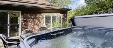 Bain à remous extérieur