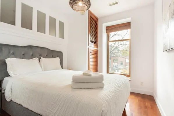 10 chambres, fer et planche à repasser, accès au Wi-Fi (inclus)