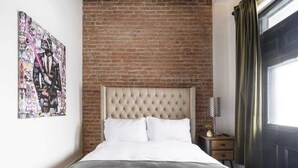 Room - Galeria 2:Spacious 4BR/2BA Getaway•Modern/Relaxing (Montreal)