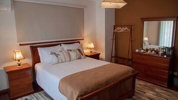 2 quartos, Wi-Fi de cortesia, roupa de cama