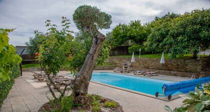 Room 'Quarto Ferreirinha' with Mountain View, Wi-Fi and Air Conditioning