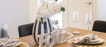 3 Mins to mall/ NEW Cozy 3-bed Home/Easy access